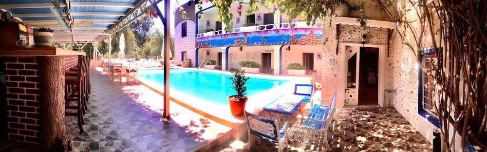 Hakan Hotel Bitez Bagian luar foto