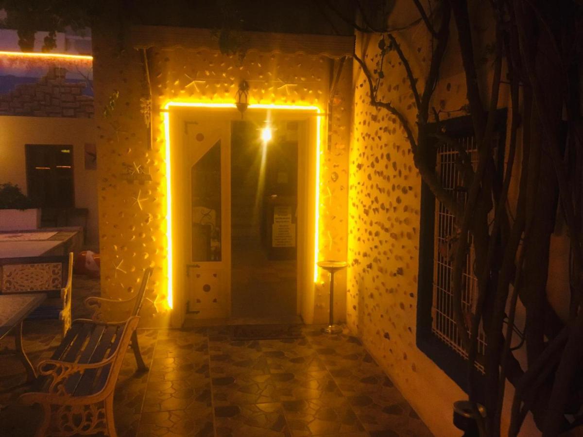 Hakan Hotel Bitez Bagian luar foto