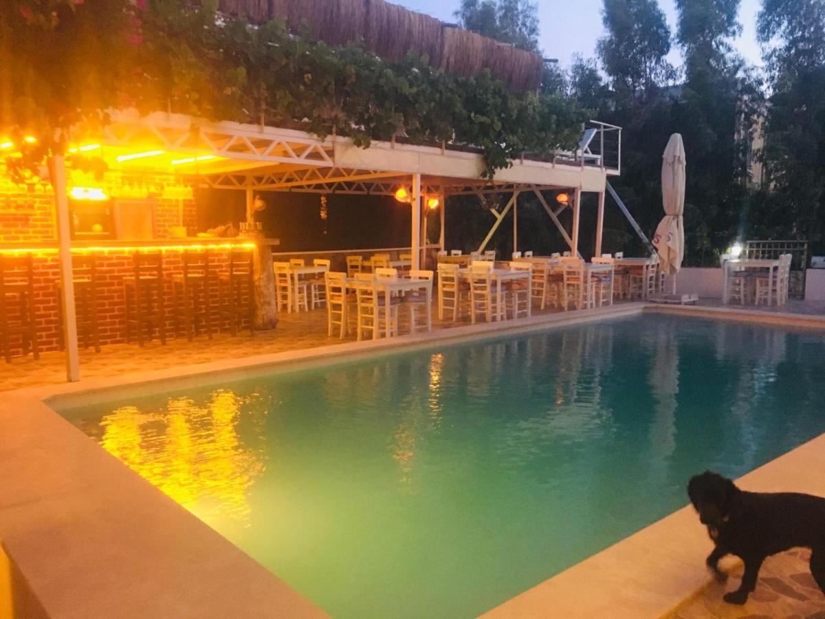 Hakan Hotel Bitez Bagian luar foto