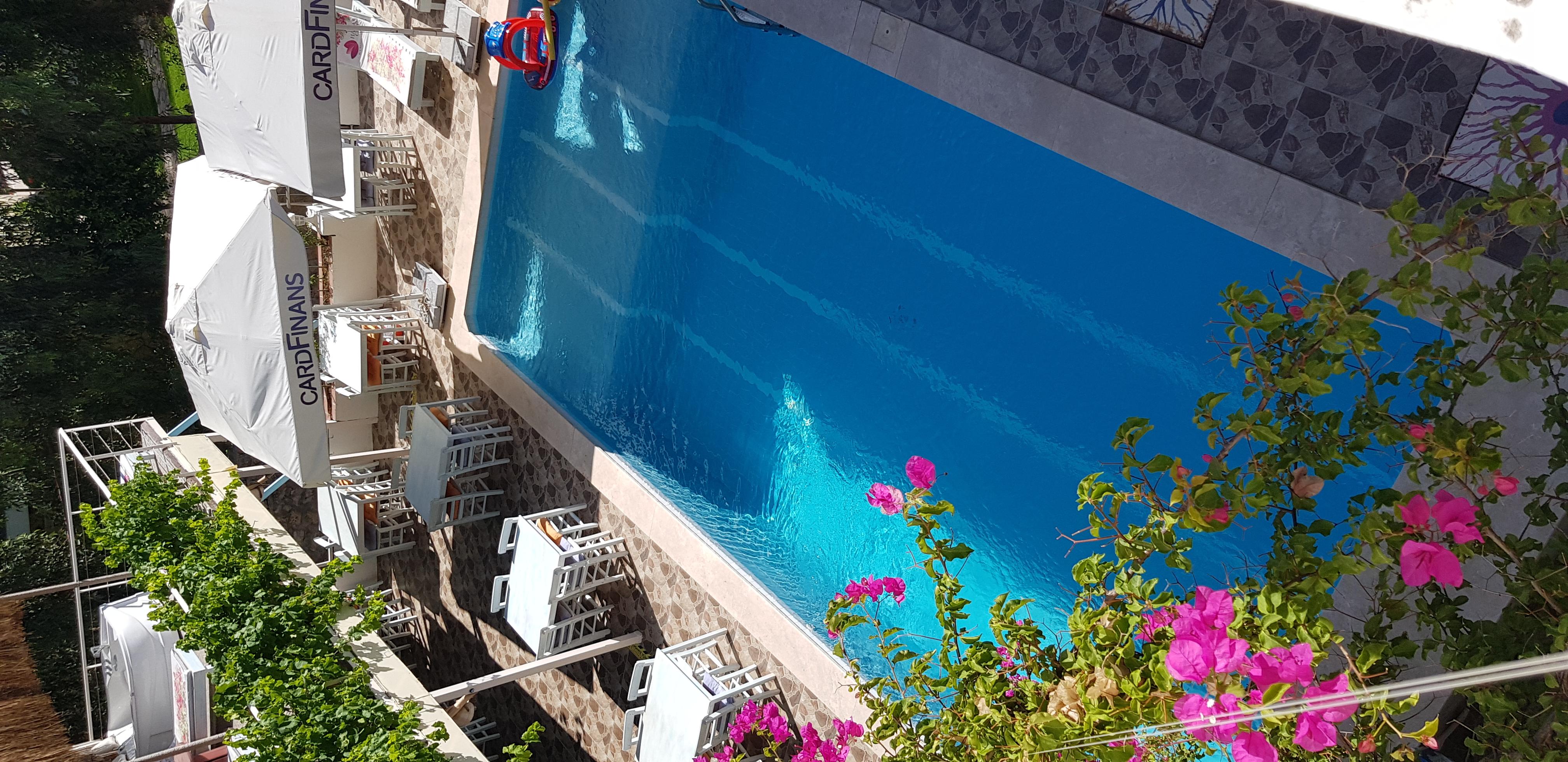 Hakan Hotel Bitez Bagian luar foto