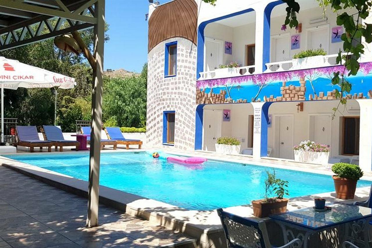 Hakan Hotel Bitez Bagian luar foto